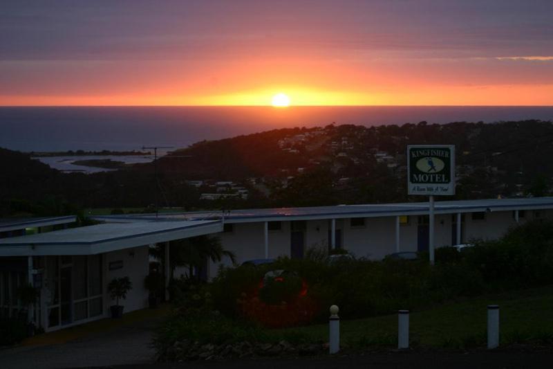 Kingfisher Motel (Adults Only) Merimbula Exteriör bild